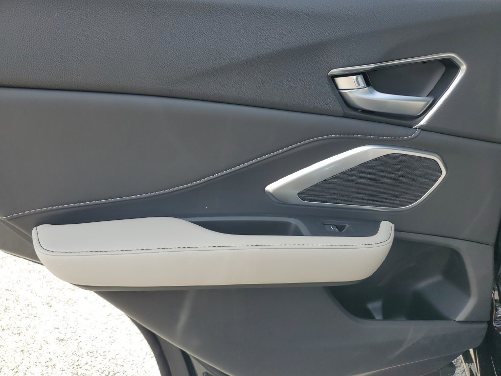 New 2026 Acura RDX SH-AWD image 14