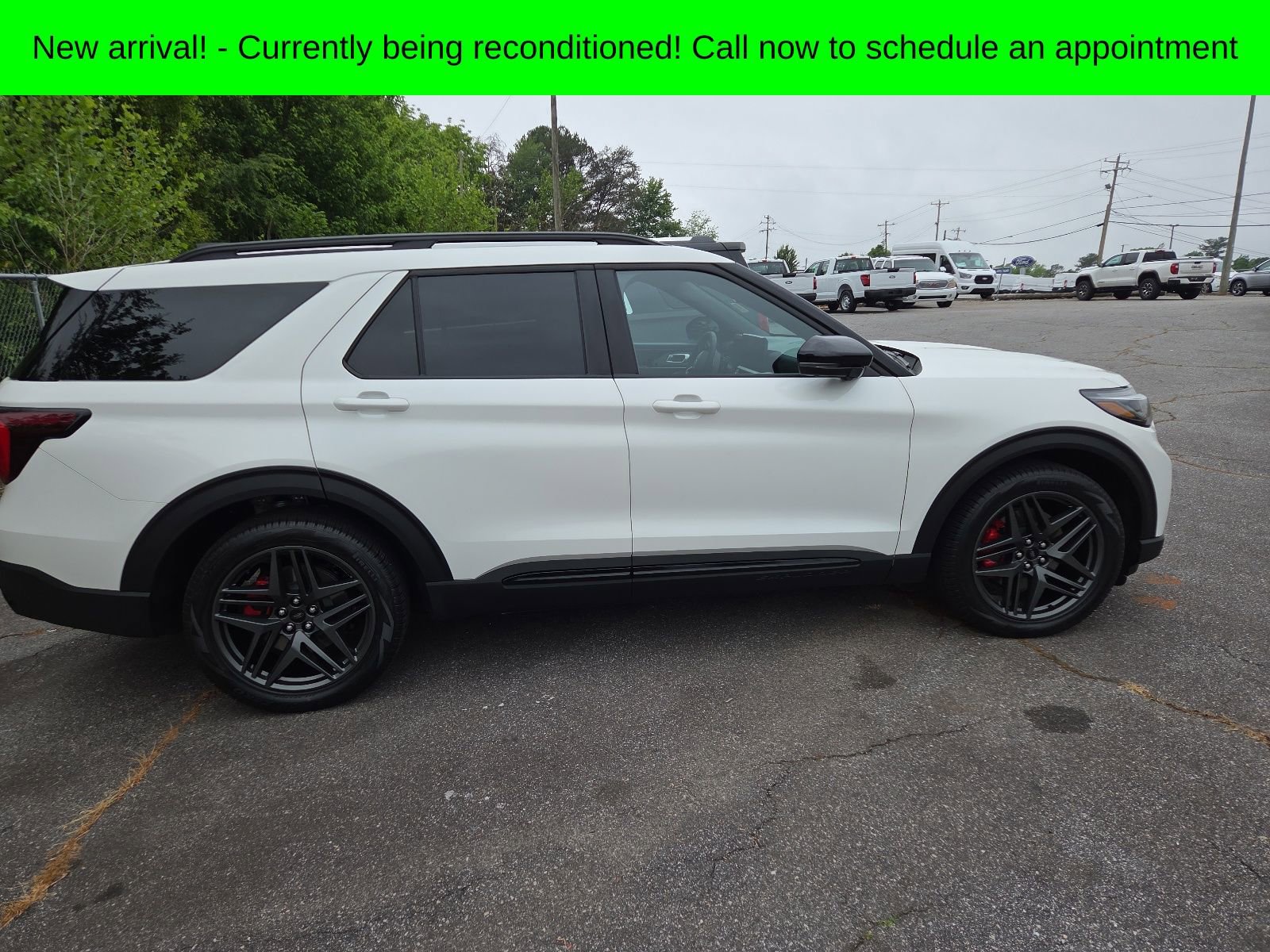 Used 2025 Ford Explorer ST w/ Sun And Sound Package AWD/4WD image 6
