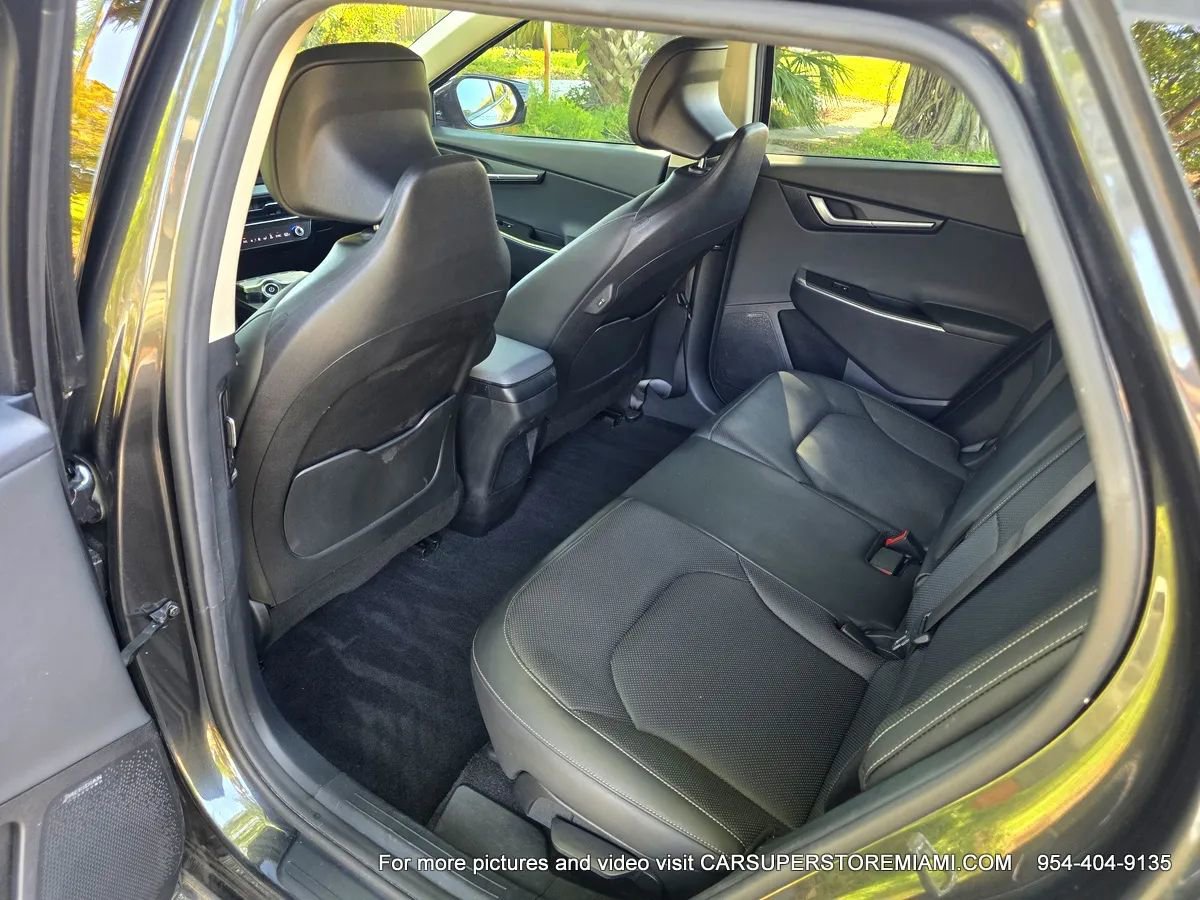 Used 2022 Kia EV6 Wind image 39