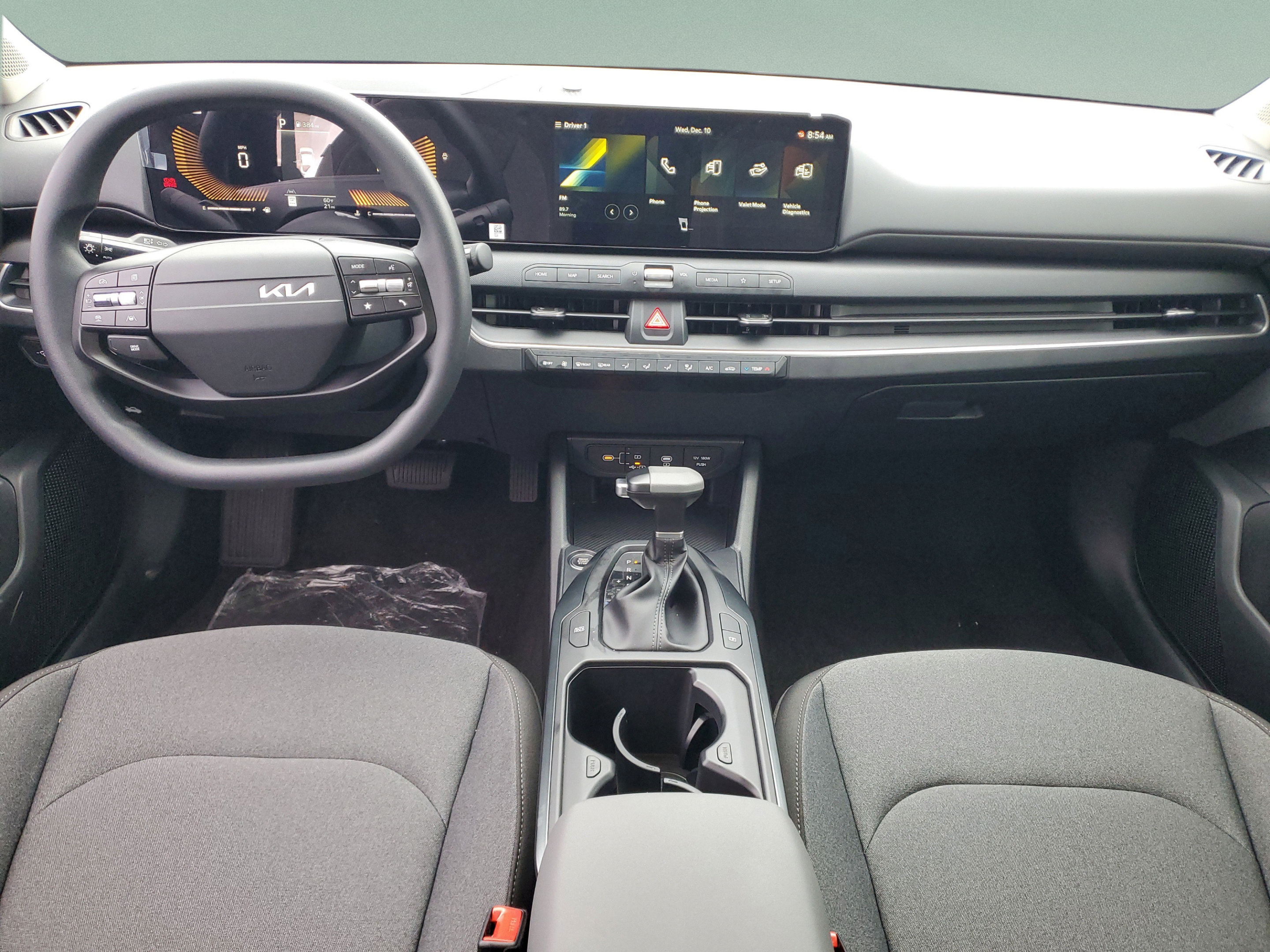 New 2025 Kia K4 FWD image 24