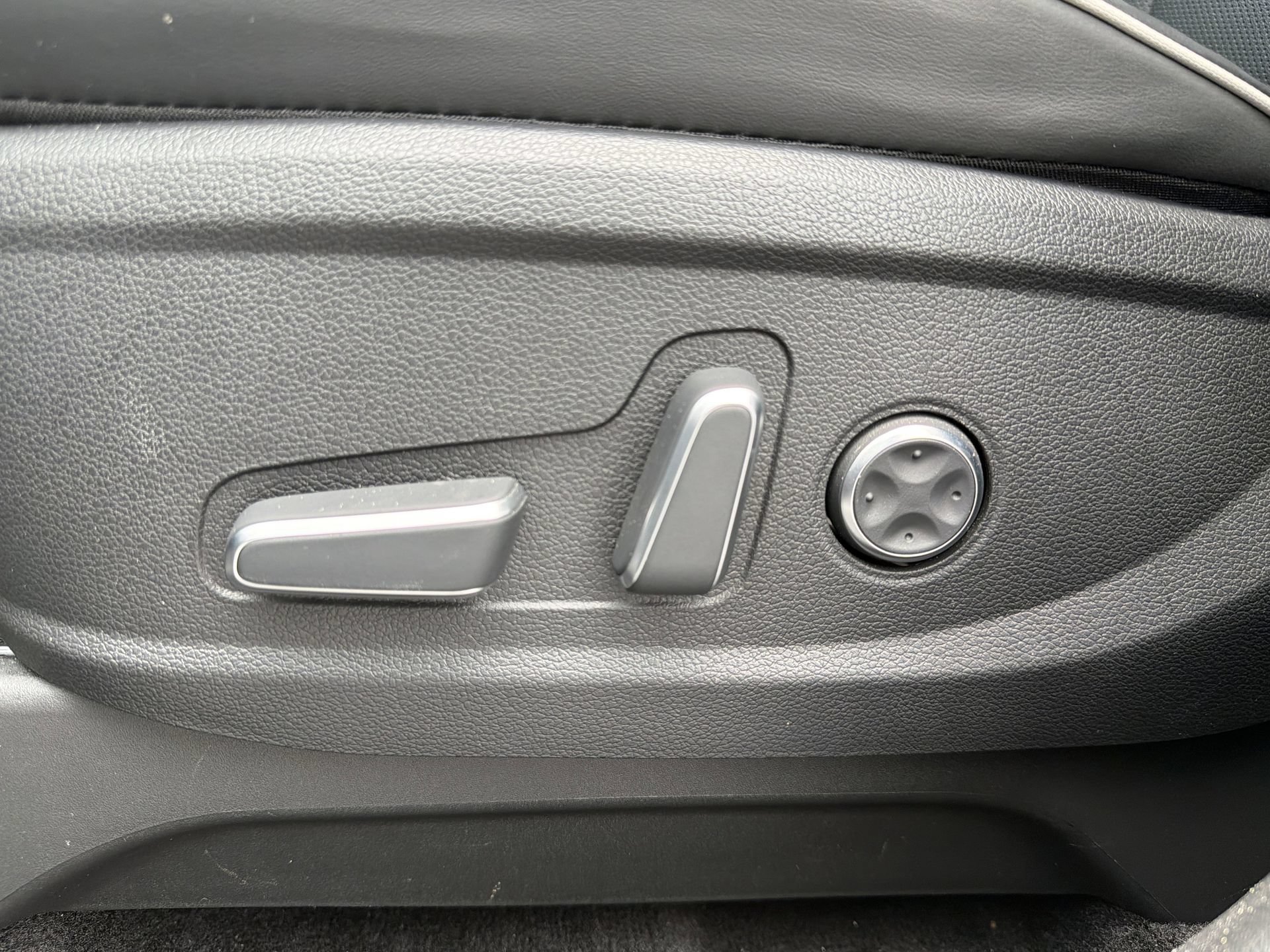 Used 2024 Hyundai Palisade SEL AWD/4WD image 21
