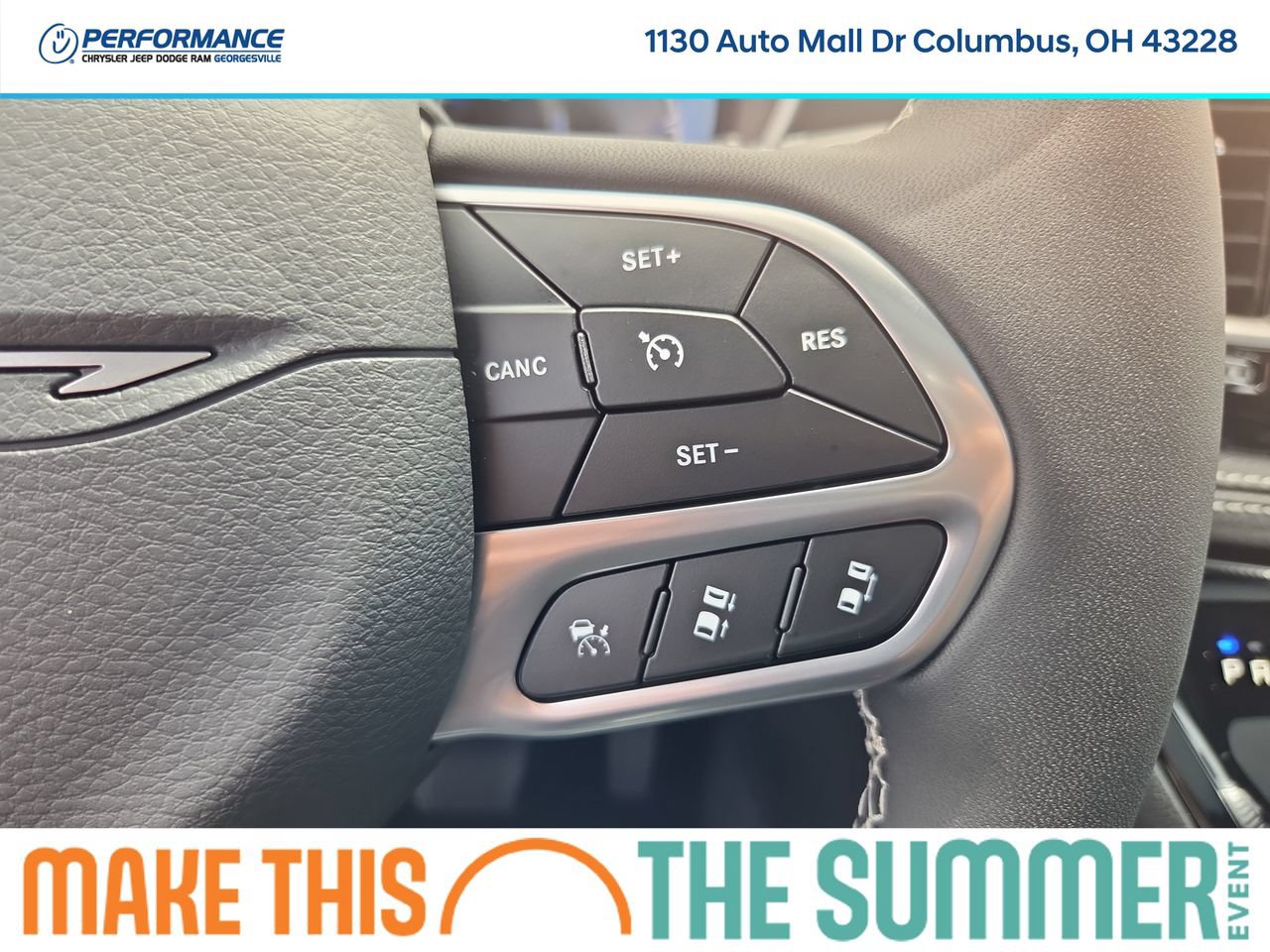 New 2027 Chrysler Pacifica Select FWD image 29