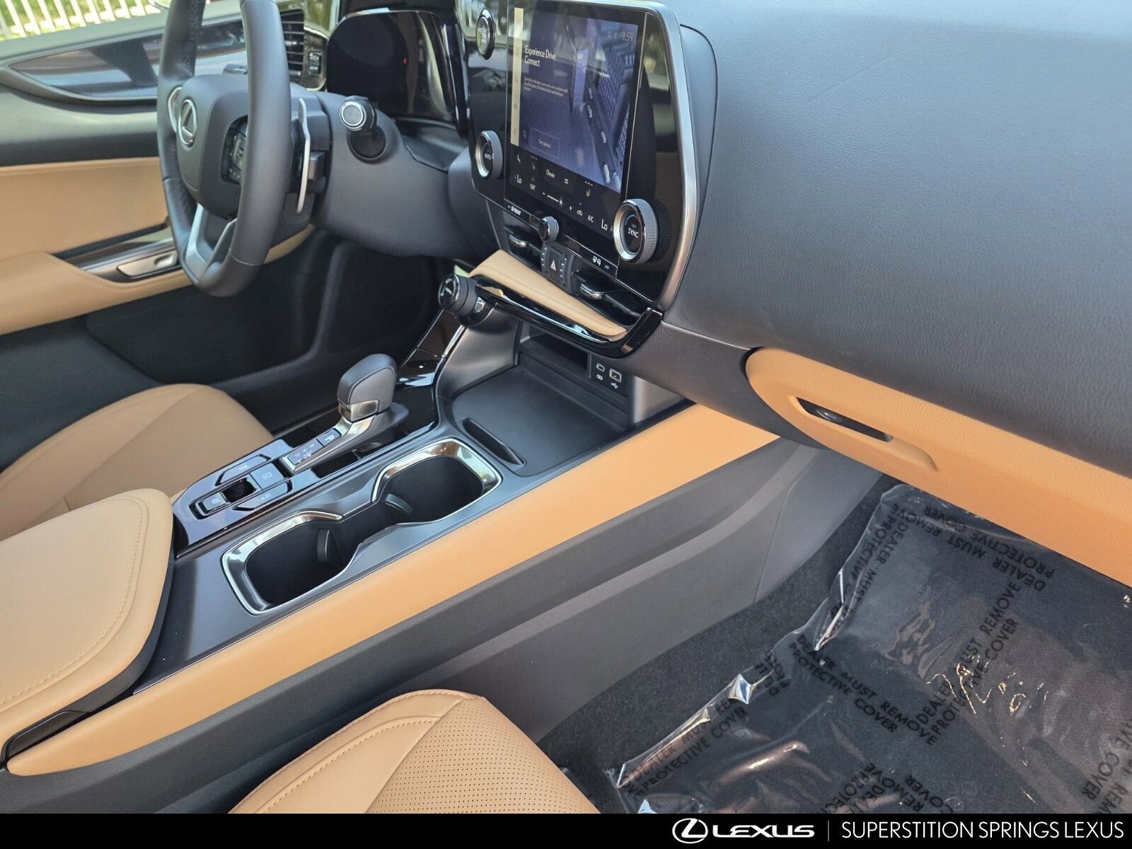 Used 2025 Lexus NX 250 FWD w/ Accessory Package (2T) image 30