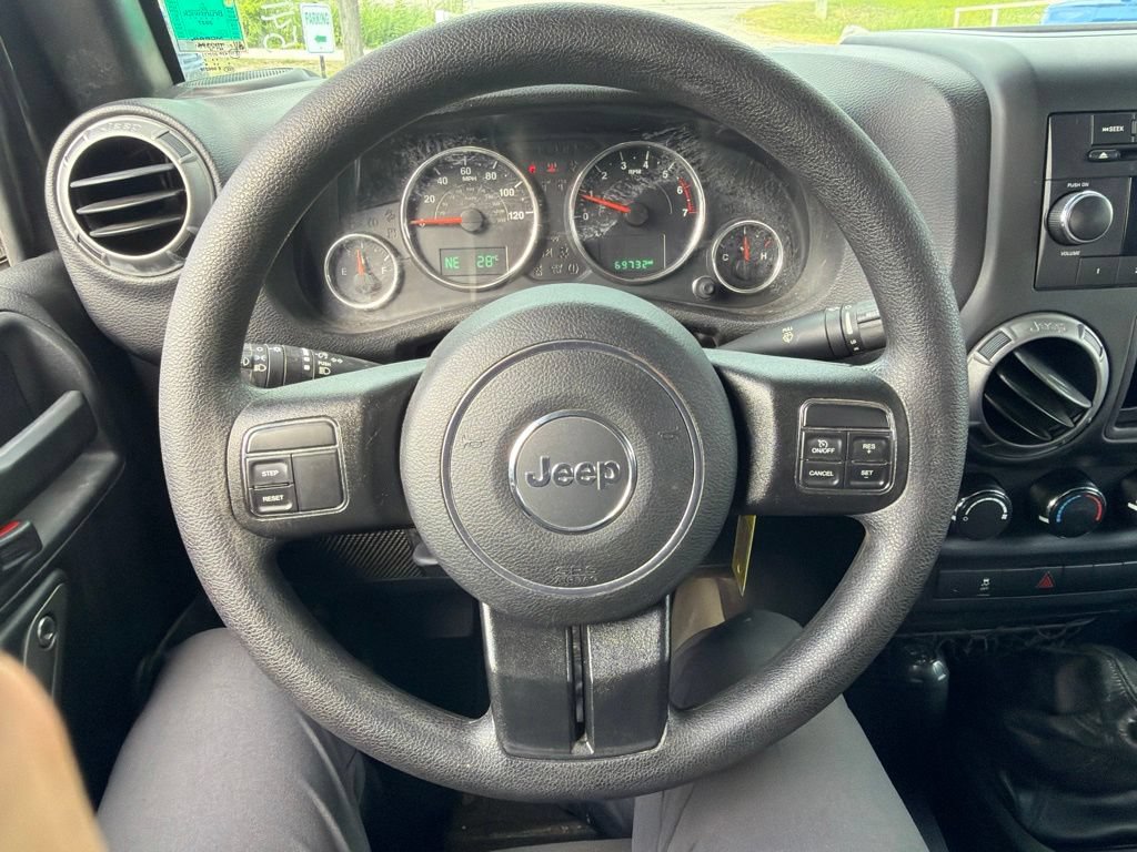 Used 2017 Jeep Wrangler Sport AWD/4WD image 11