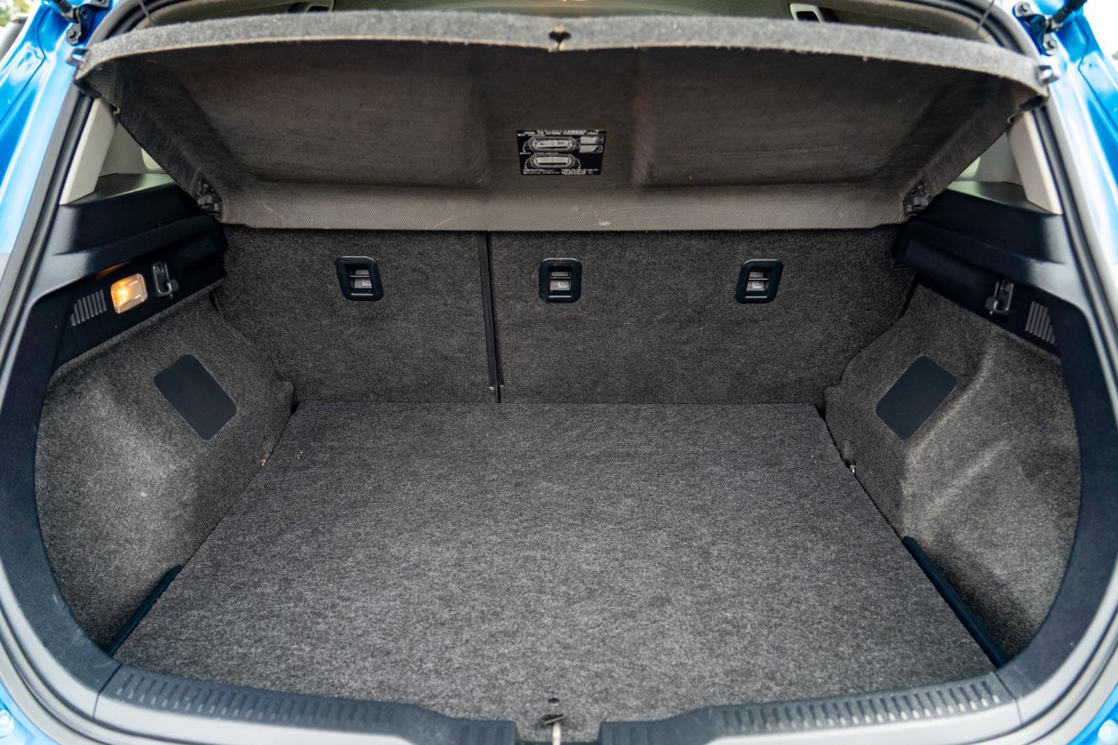 Used 2018 Toyota Corolla iM w/ All-Weather Mat Package FWD image 24