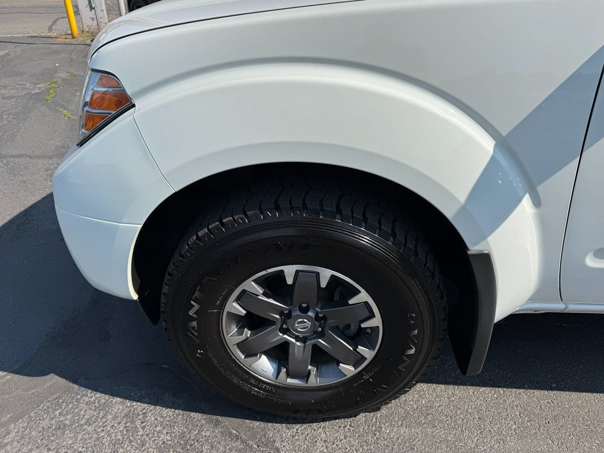 Used 2019 Nissan Frontier PRO-4X AWD/4WD image 5