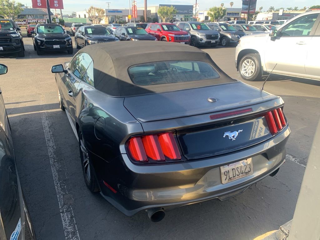Used 2016 Ford Mustang Premium image 6