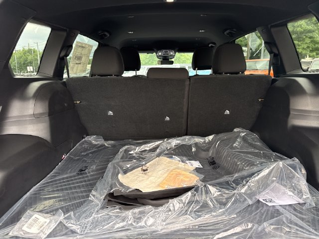 New 2026 Jeep Cherokee Laredo AWD/4WD image 15