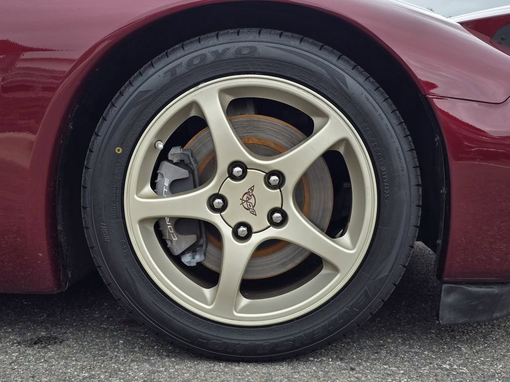 Used 2003 Chevrolet Corvette Convertible w/ Preferred Equipment Group1 image 10