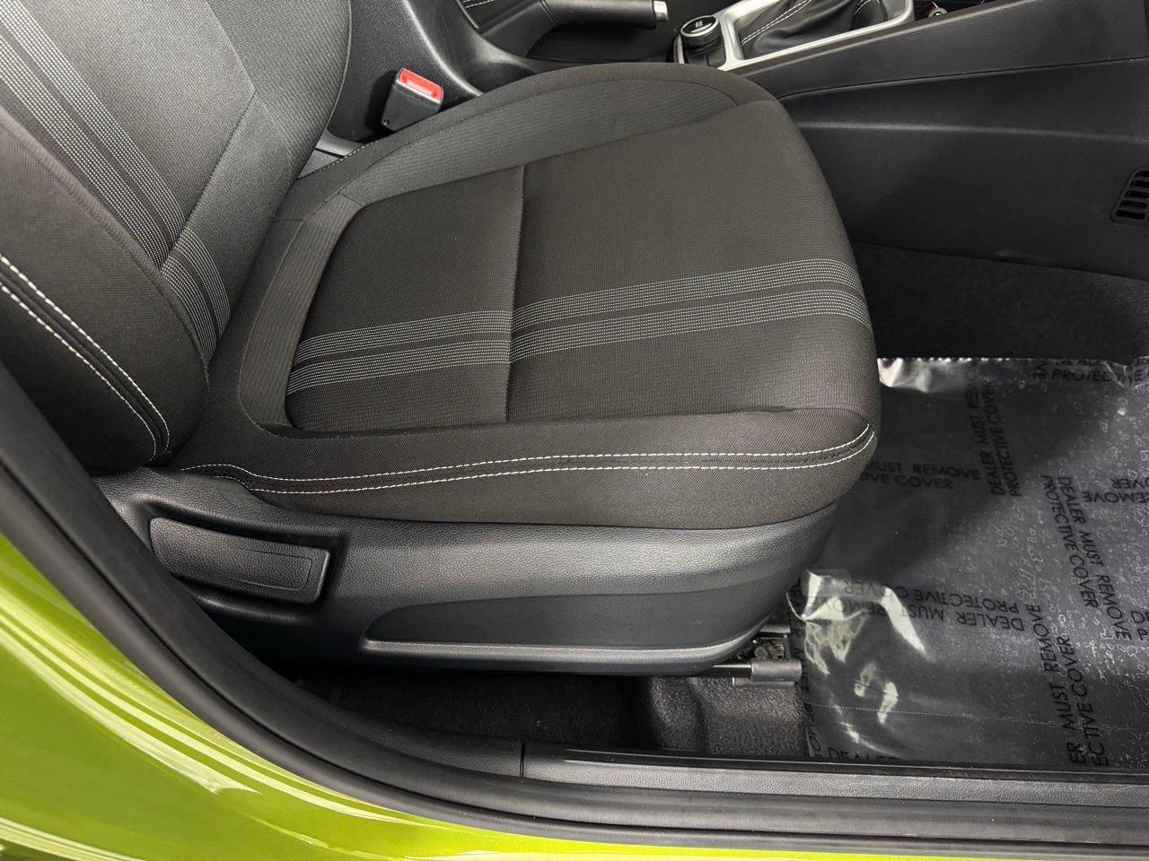 Used 2024 Hyundai Venue SEL image 33