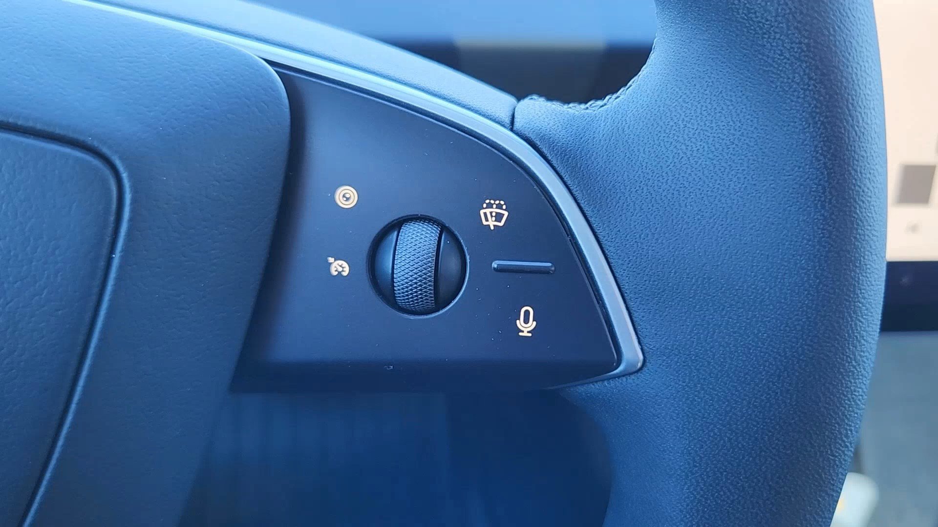 Used 2025 Tesla Model 3 Long Range image 13