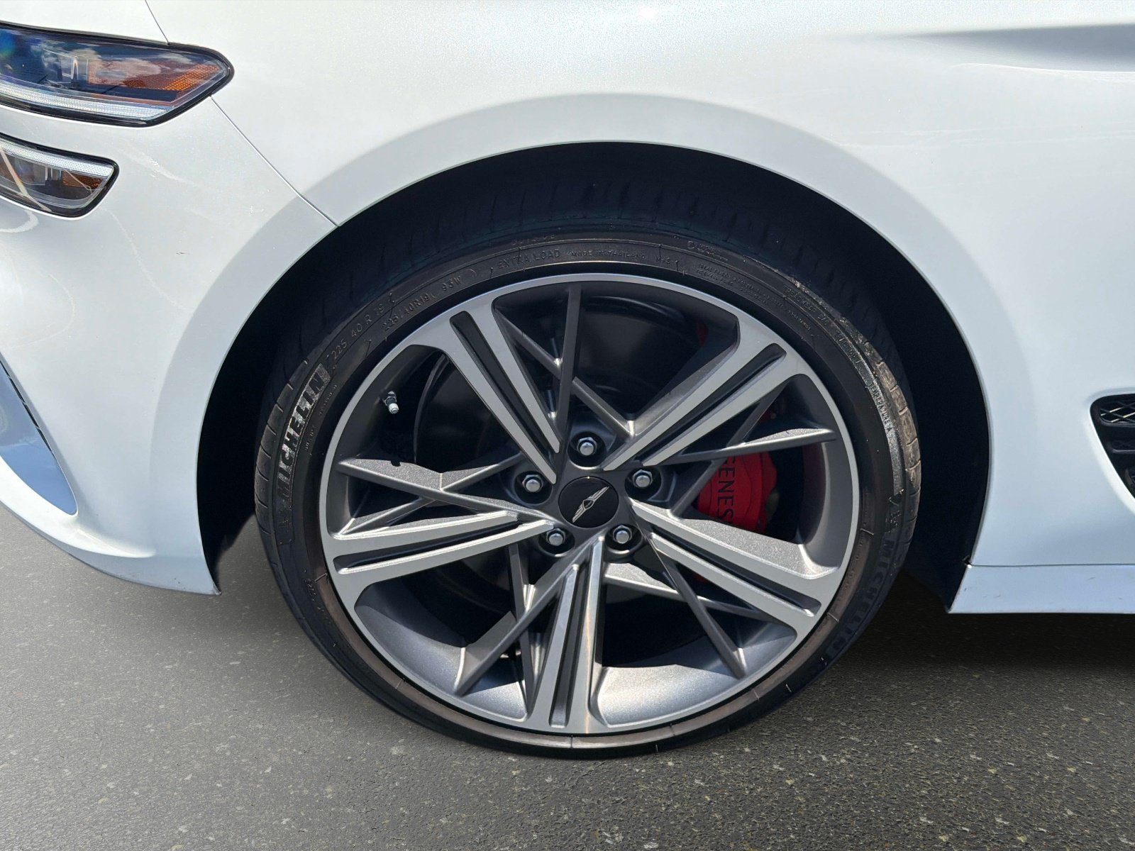 Used 2025 Genesis G70 2.5T w/ Sport Prestige Package RWD image 10