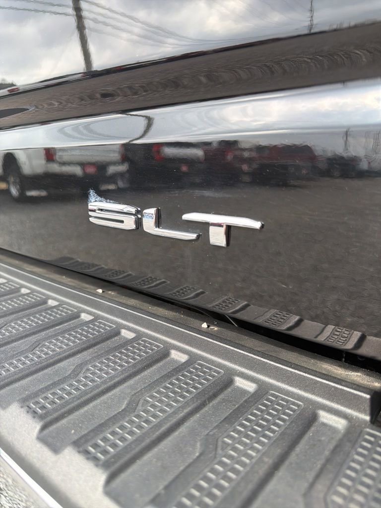 Used 2024 GMC Sierra 1500 SLT w/ SLT Premium Plus Package image 43