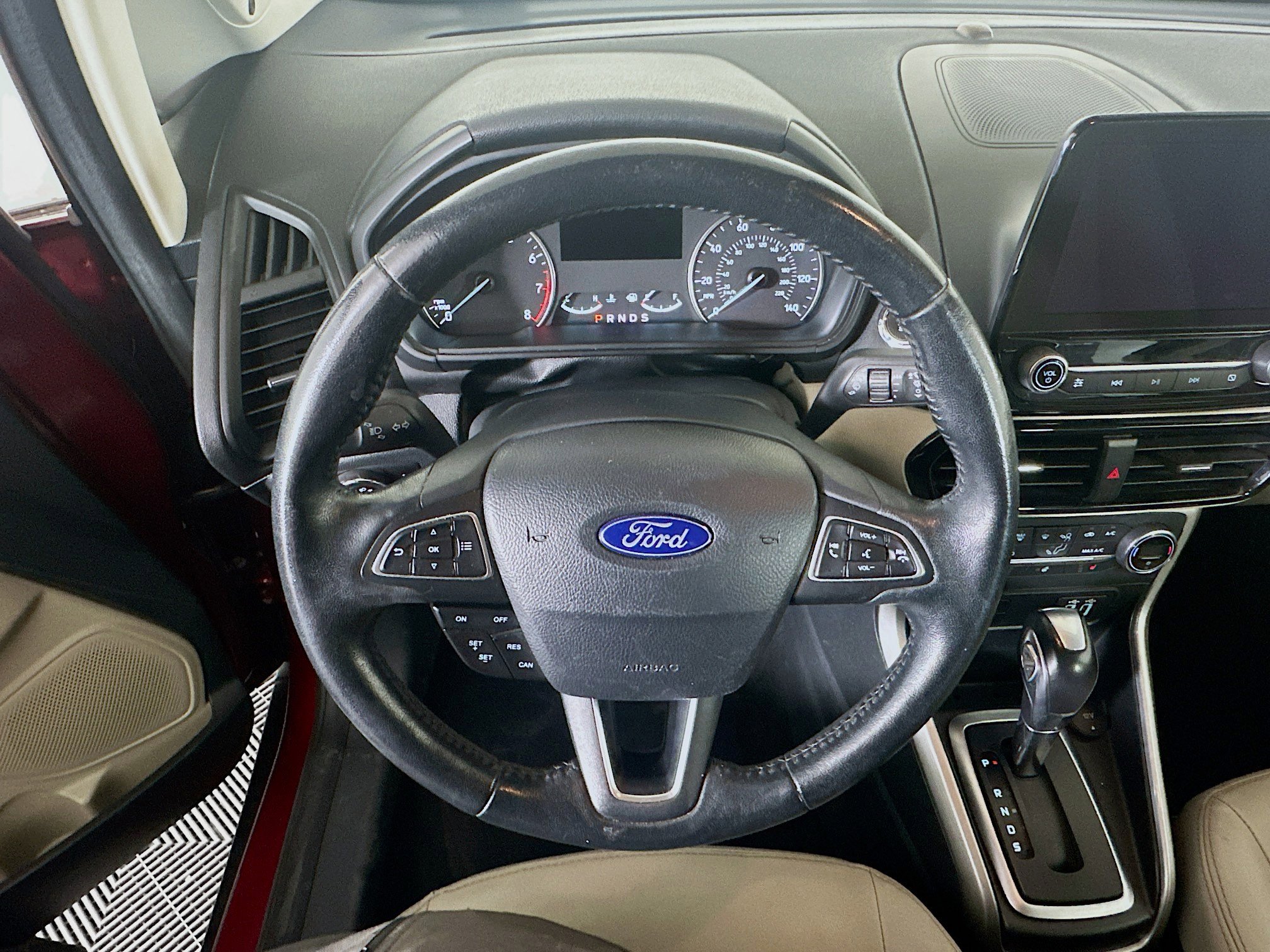 Used 2019 Ford EcoSport Titanium FWD image 18