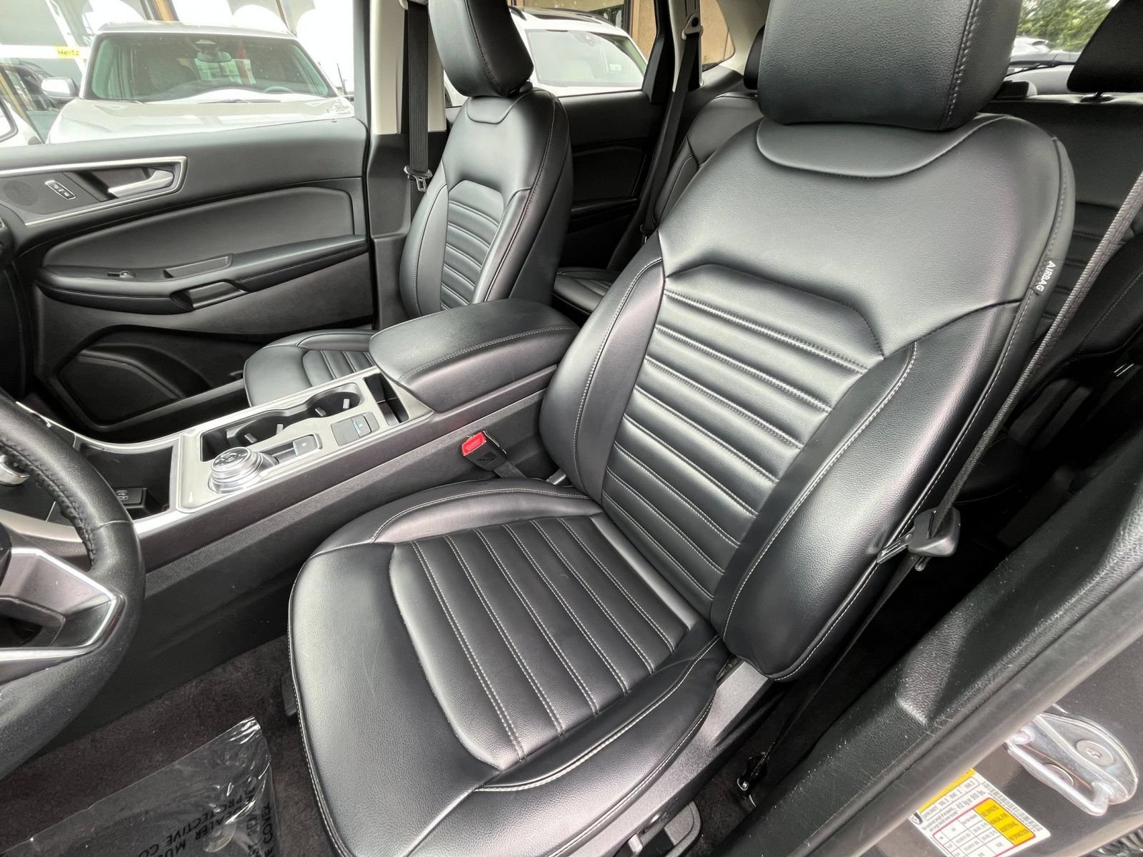 Used 2024 Ford Edge SEL AWD/4WD image 37