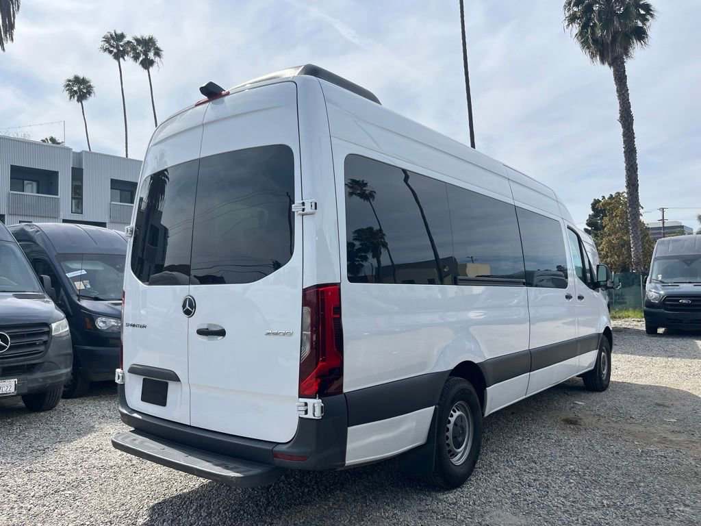 Used 2023 Mercedes-Benz Sprinter 2500 w/ Acoustic Package image 7