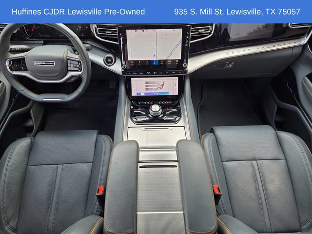 Used 2023 Jeep Grand Wagoneer L Series II w/ Premium Group II AWD/4WD image 37