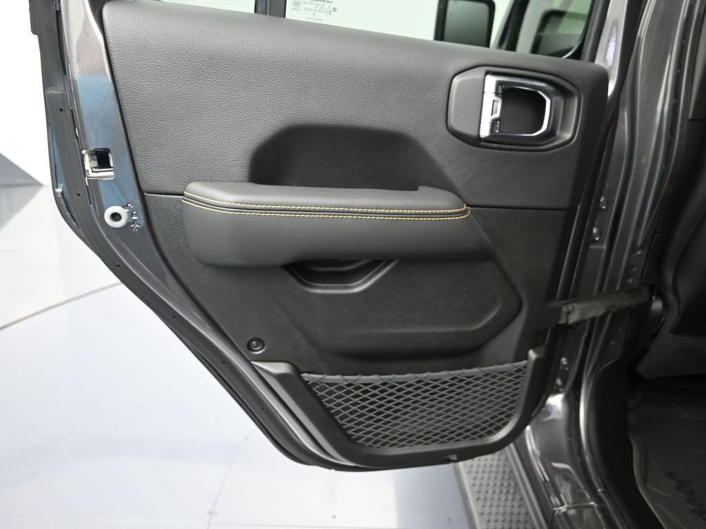 New 2025 Jeep Wrangler Sahara w/ Technology Group image 24