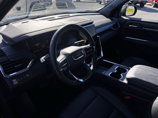 Used 2024 GMC Acadia Elevation image 14