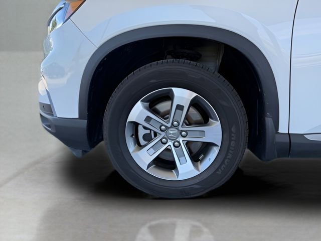 Used 2025 Honda Pilot EX-L image 14