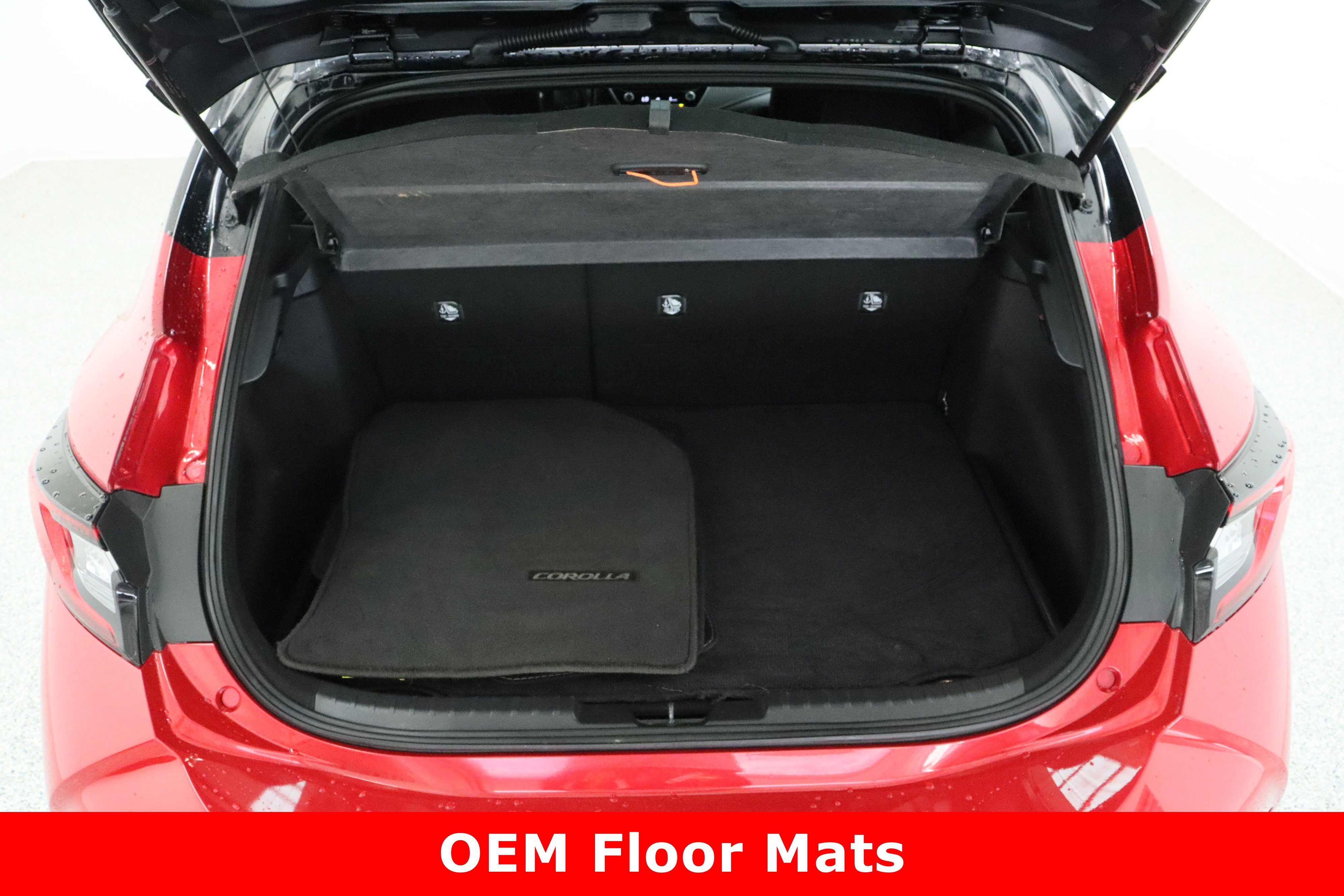 Used 2025 Toyota Corolla SE image 29