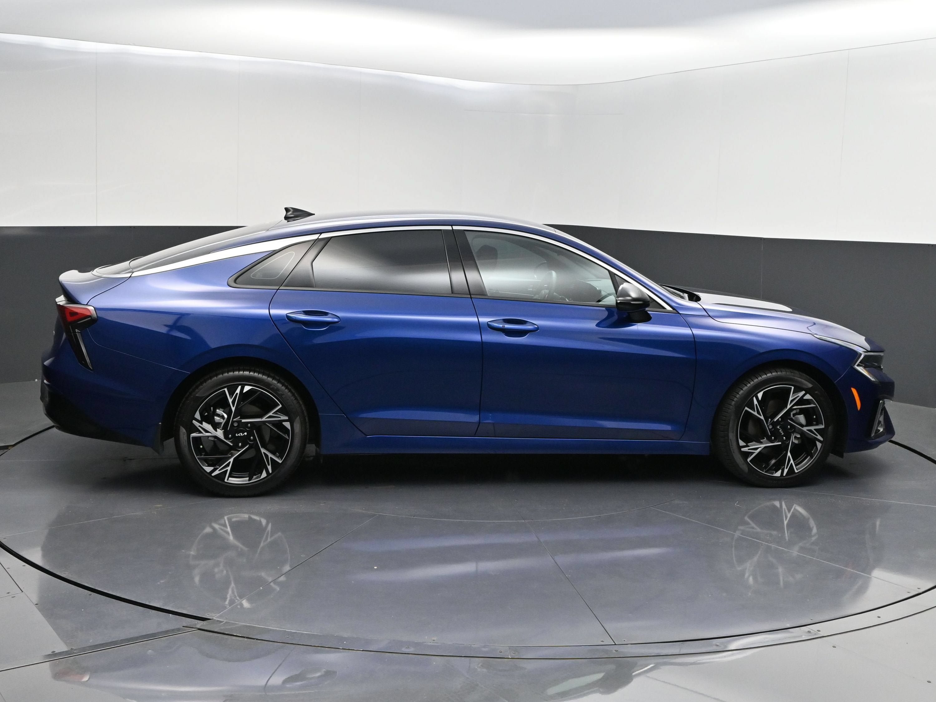 Used 2026 Kia K5 GT-Line FWD image 9