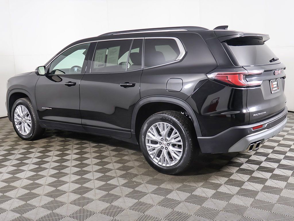 Used 2024 GMC Acadia Elevation image 16