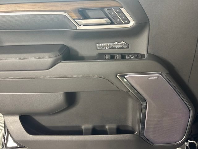 New 2026 Chevrolet Silverado 1500 High Country w/ Midnight Edition AWD/4WD image 17