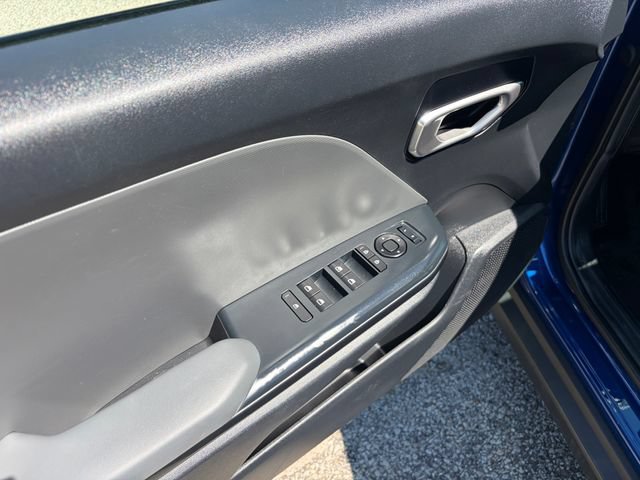 Certified 2025 Kia K4 FWD image 2