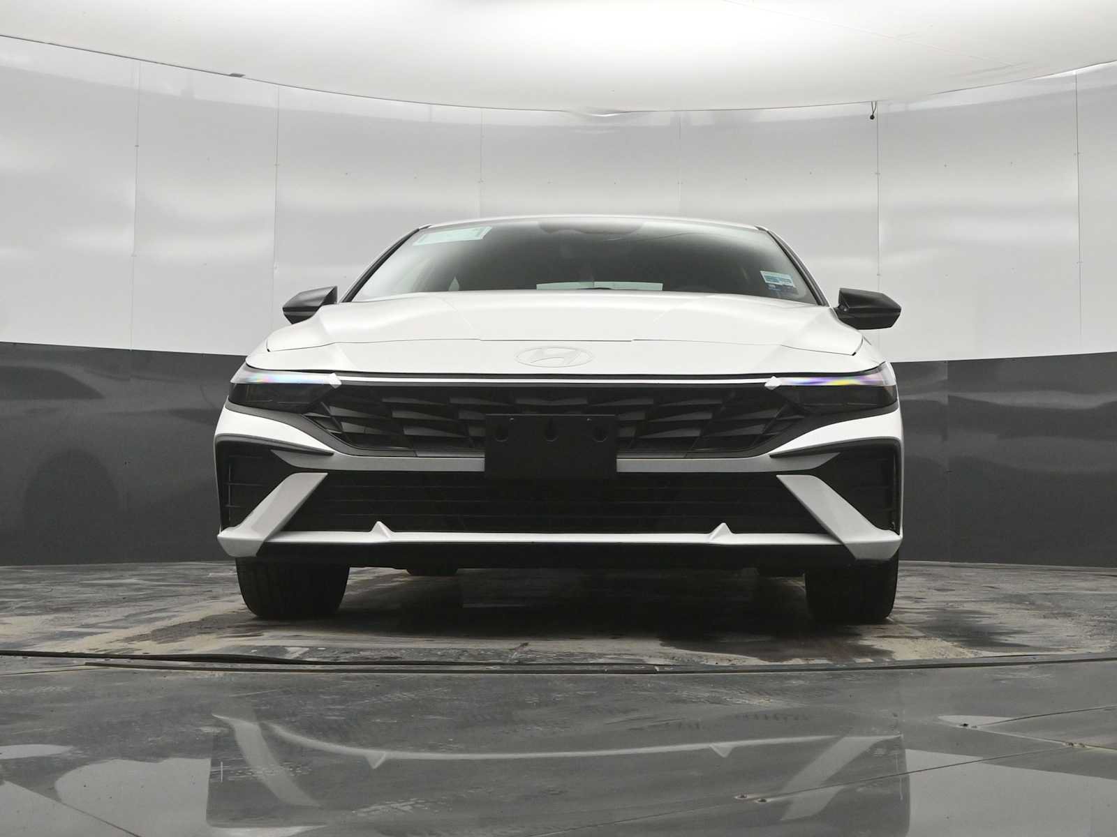 New 2026 Hyundai Elantra SEL Sport FWD image 33