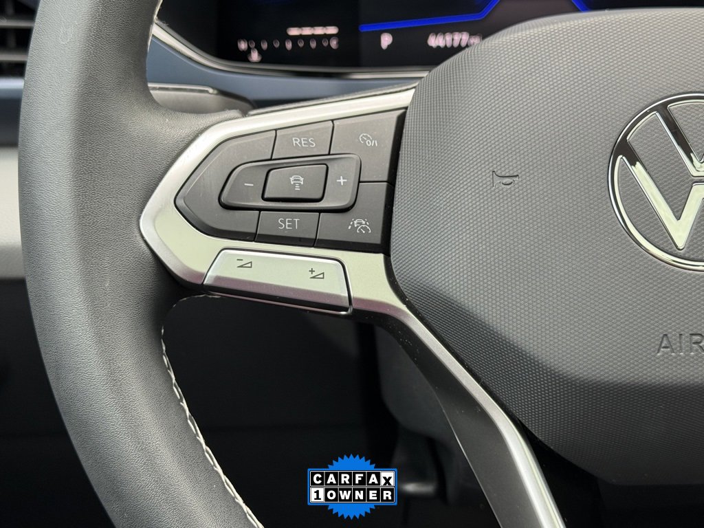 Used 2023 Volkswagen Taos SE w/ Panoramic Sunroof Package image 31