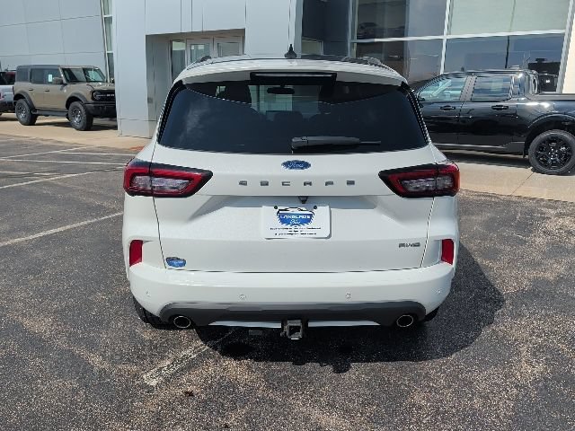 Certified 2023 Ford Escape ST-Line Select w/ Tech Pack #2 AWD/4WD image 6