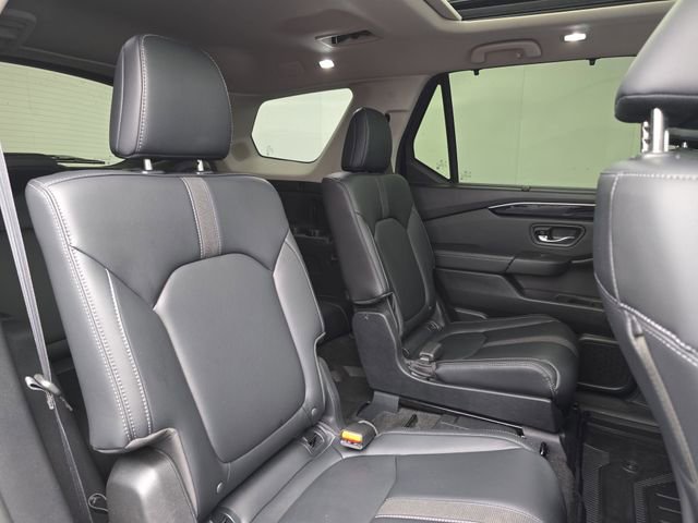 Used 2023 Honda Pilot Touring image 42