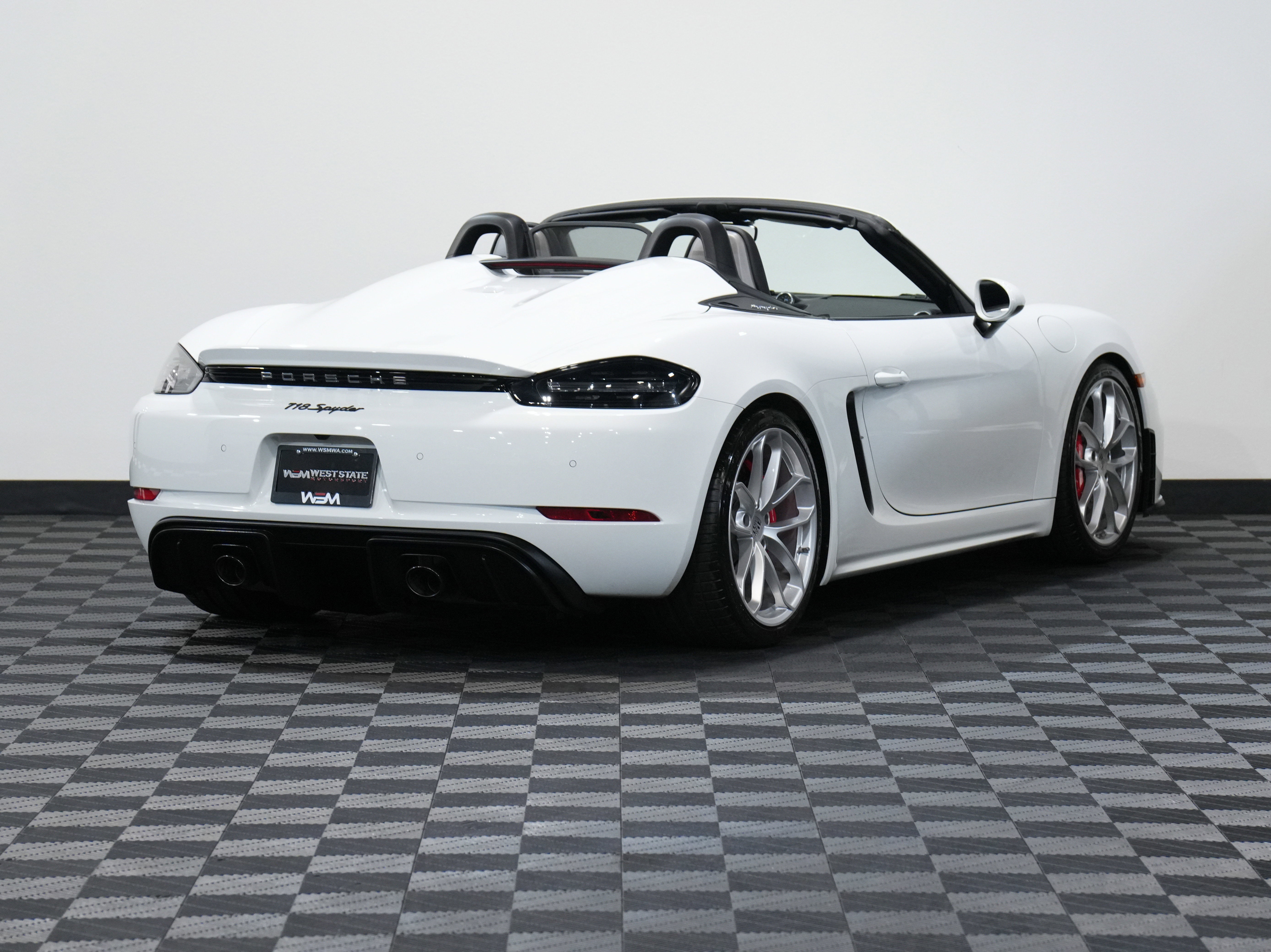 Used 2021 Porsche 718 Boxster Spyder image 7