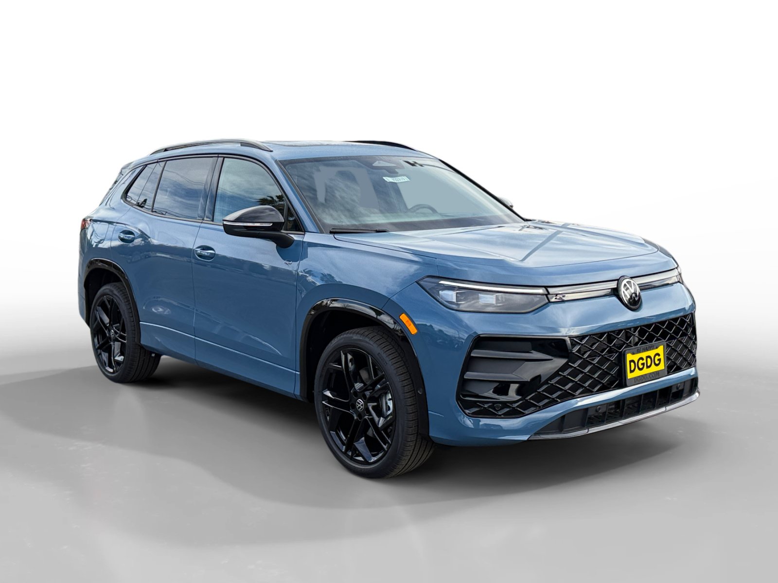 New 2026 Volkswagen Tiguan SE R-Line AWD/4WD image 7