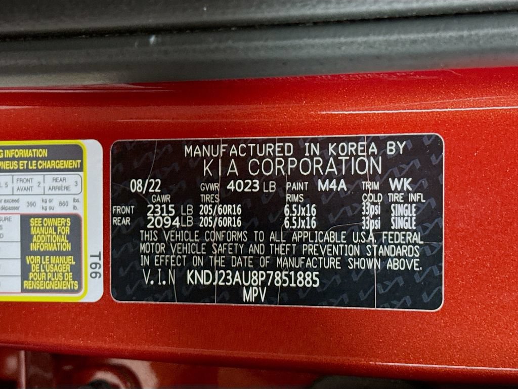 Certified 2023 Kia Soul LX w/ LX Technology Package FWD image 33