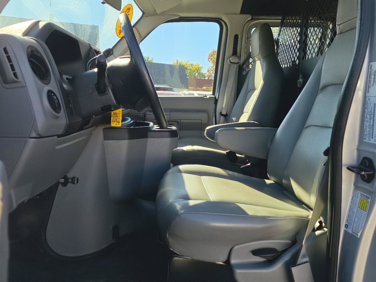 Used 2012 Ford E-250 and Econoline 250 w/ PWR Group RWD image 11