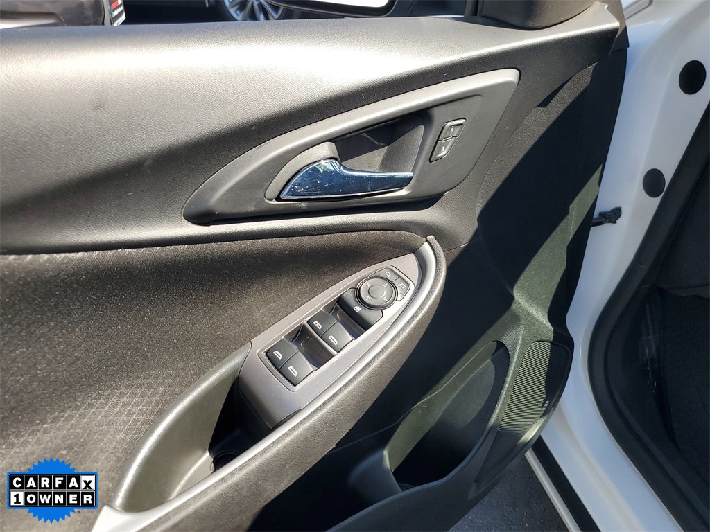 Used 2024 Chevrolet Malibu LT image 21