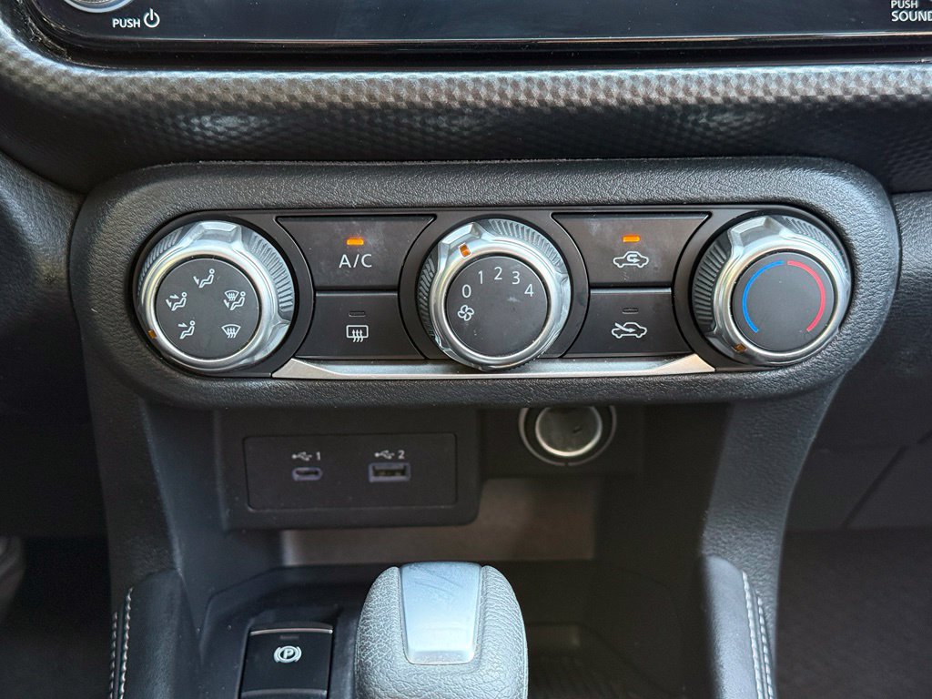 Used 2023 Nissan Kicks SV FWD image 19