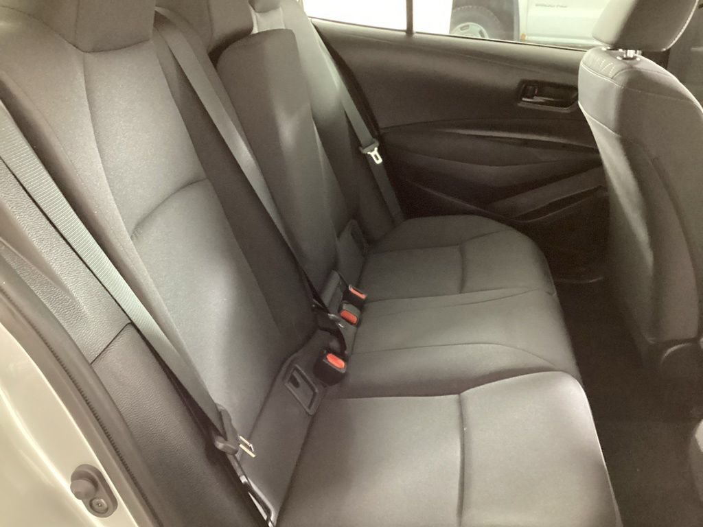 Used 2025 Toyota Corolla LE FWD image 20