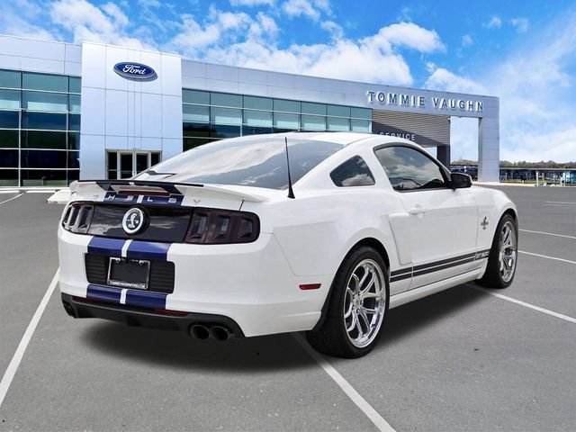 Used 2013 Ford Mustang Shelby GT500 RWD image 4