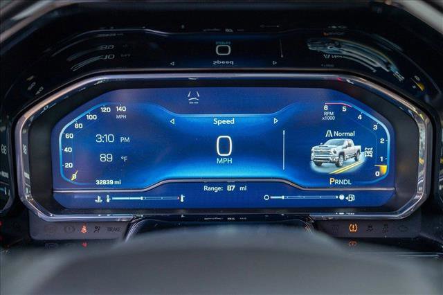 Used 2024 Chevrolet Silverado 2500 High Country image 14