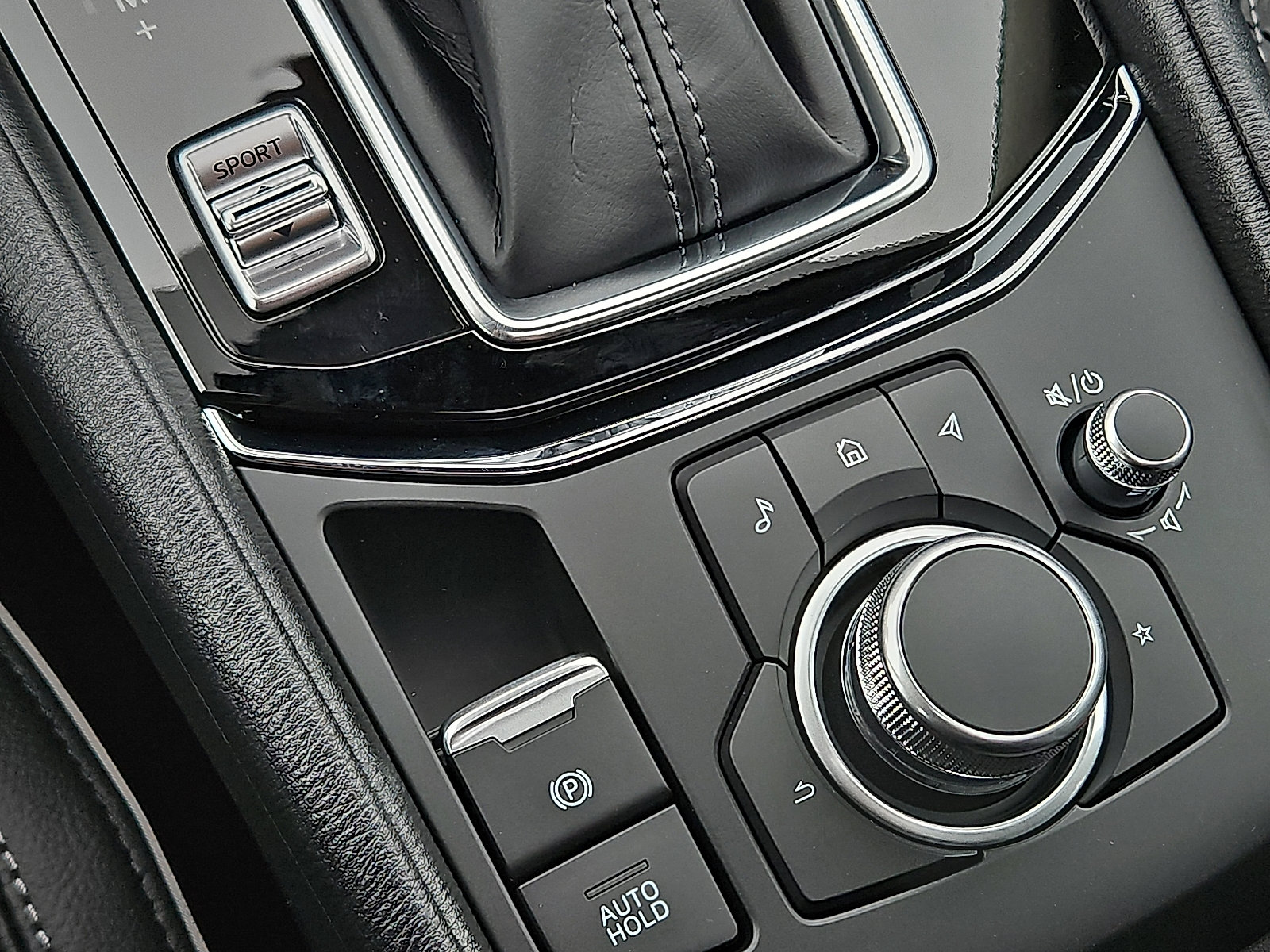 New 2025 MAZDA CX-5 AWD 2.5 S w/ Preferred Package image 19