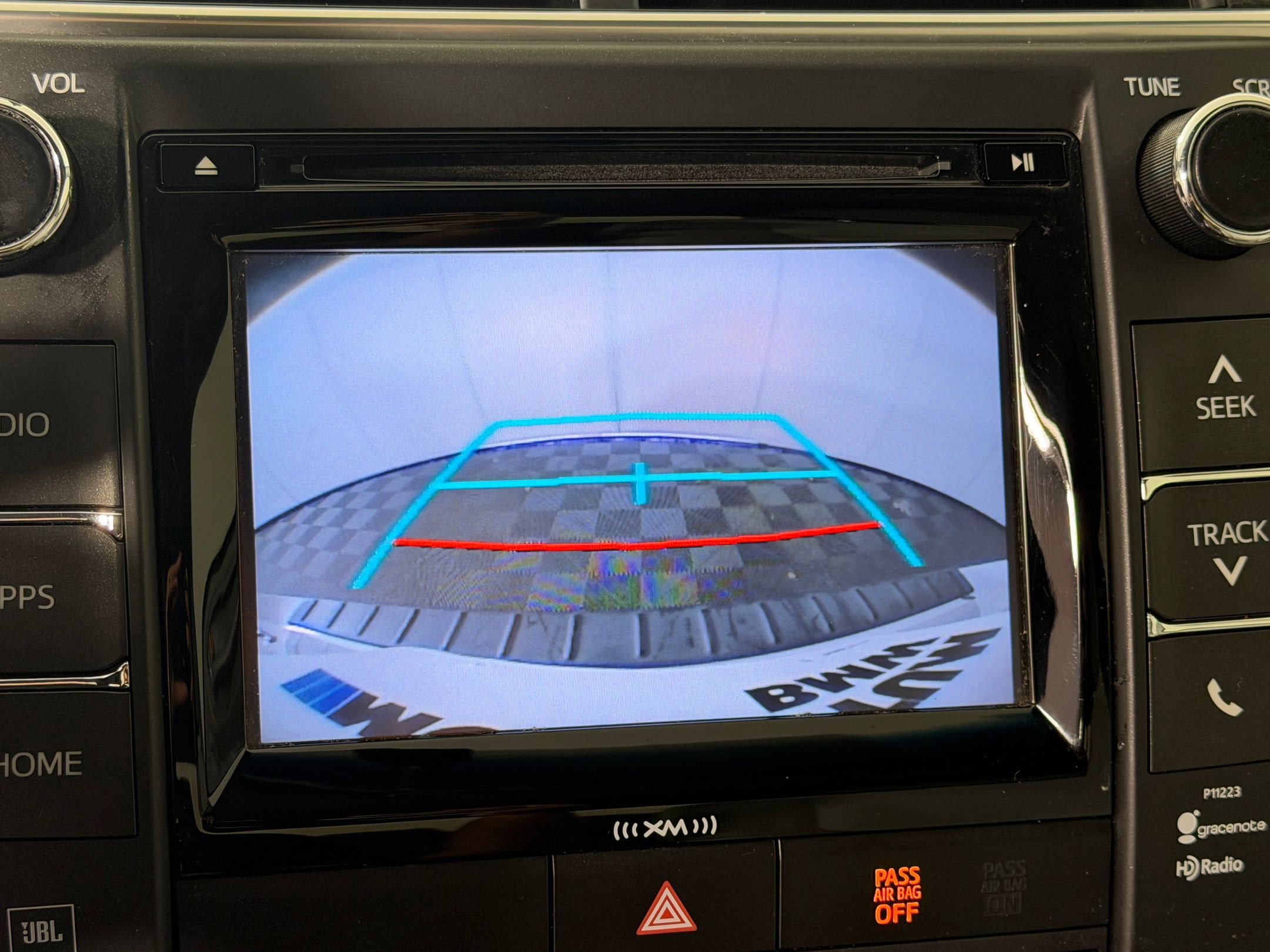 Used 2017 Toyota Camry XLE FWD image 25