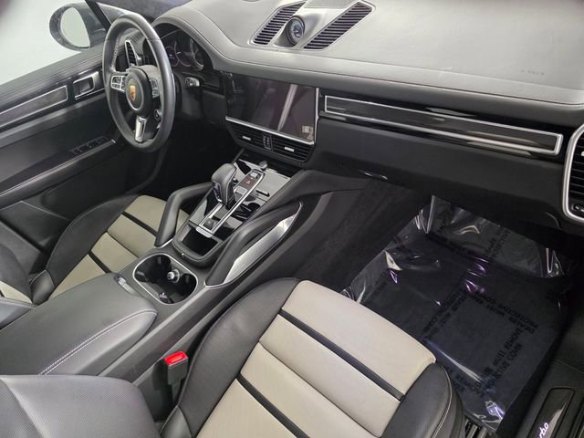 Certified 2023 Porsche Cayenne Turbo image 36