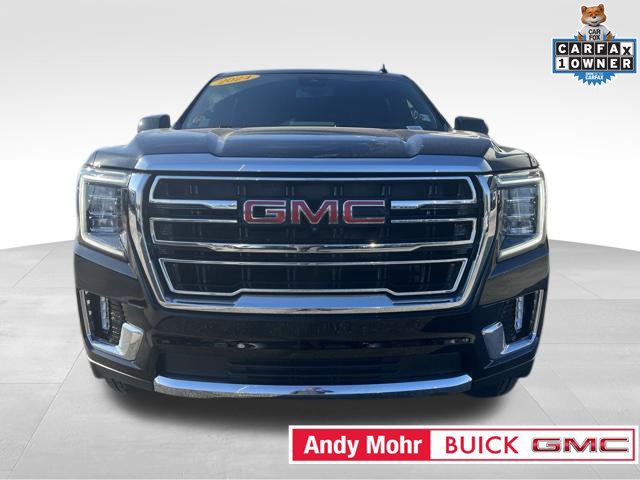 Used 2024 GMC Yukon SLT w/ SLT Premium Package AWD/4WD image 3