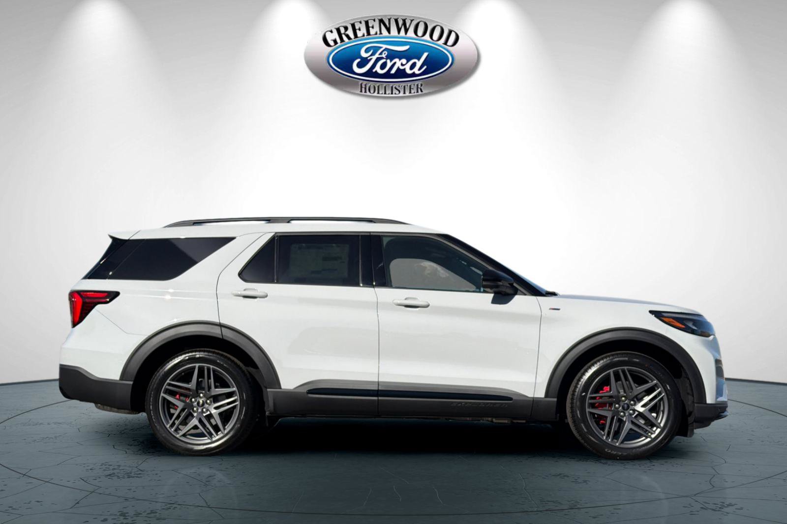 New 2027 Ford Explorer ST-Line w/ Premium Package RWD image 3