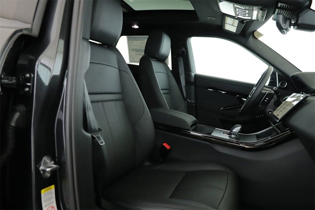 New 2024 Land Rover Range Rover Evoque Dynamic SE image 23