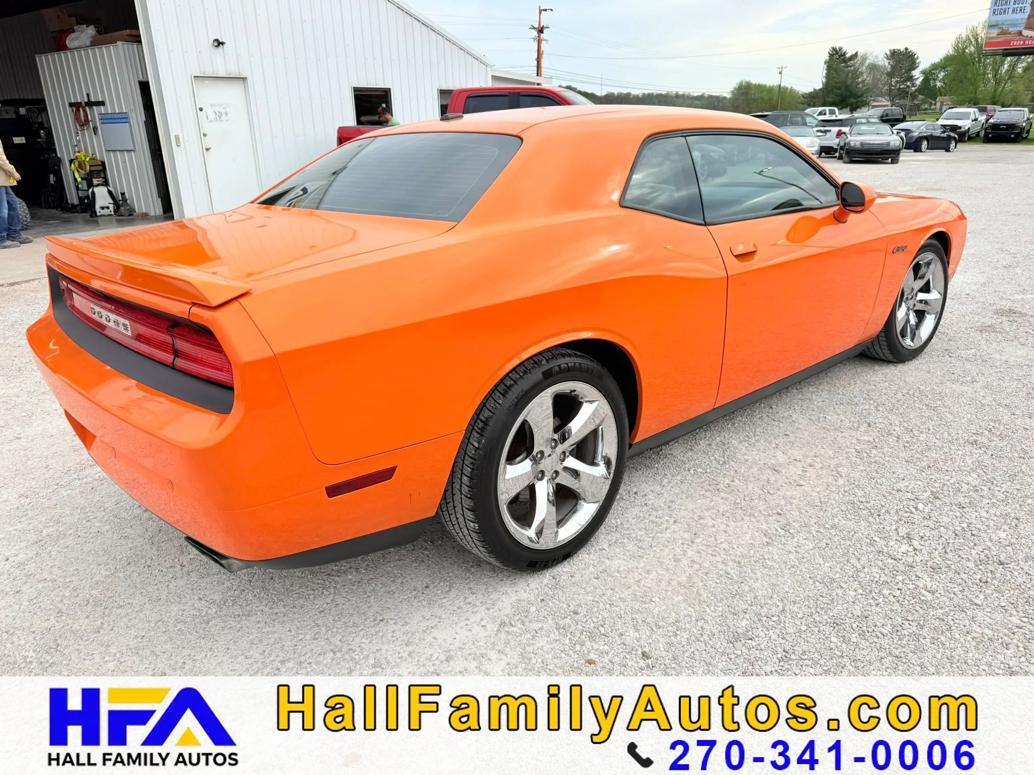 Used 2014 Dodge Challenger R/T RWD image 6