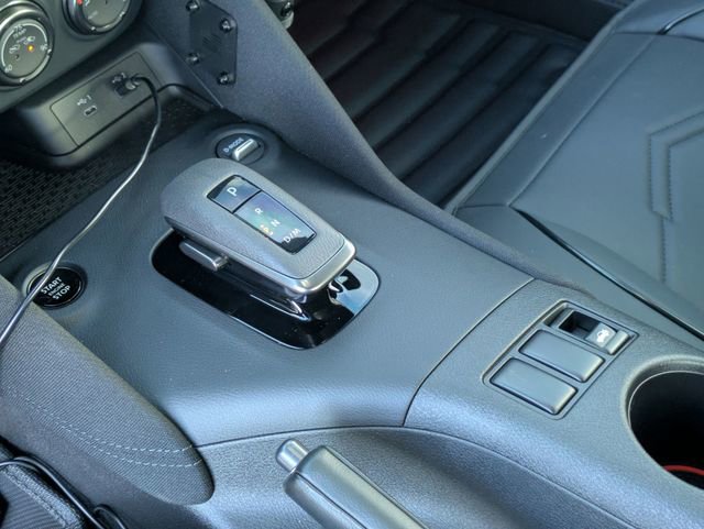 Used 2025 Nissan Z Sport w/ Floor Mat Package image 19